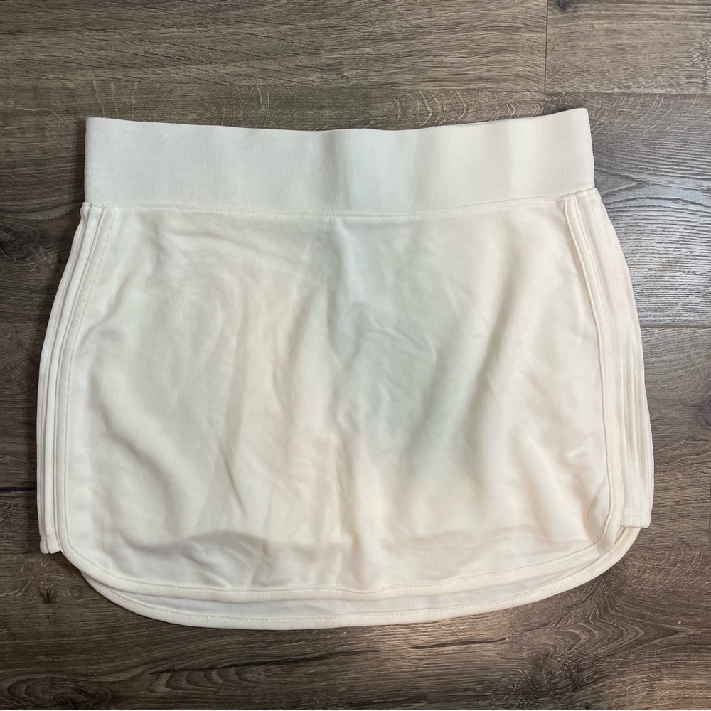 Athleta Cream Mini Skirt